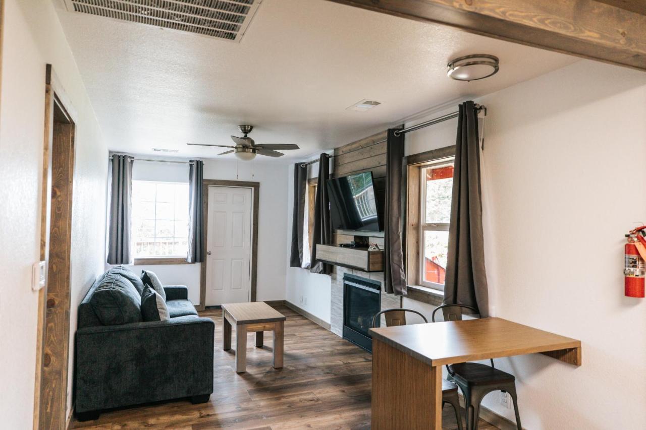 View Crest Lodge 트리니다드 외부 사진